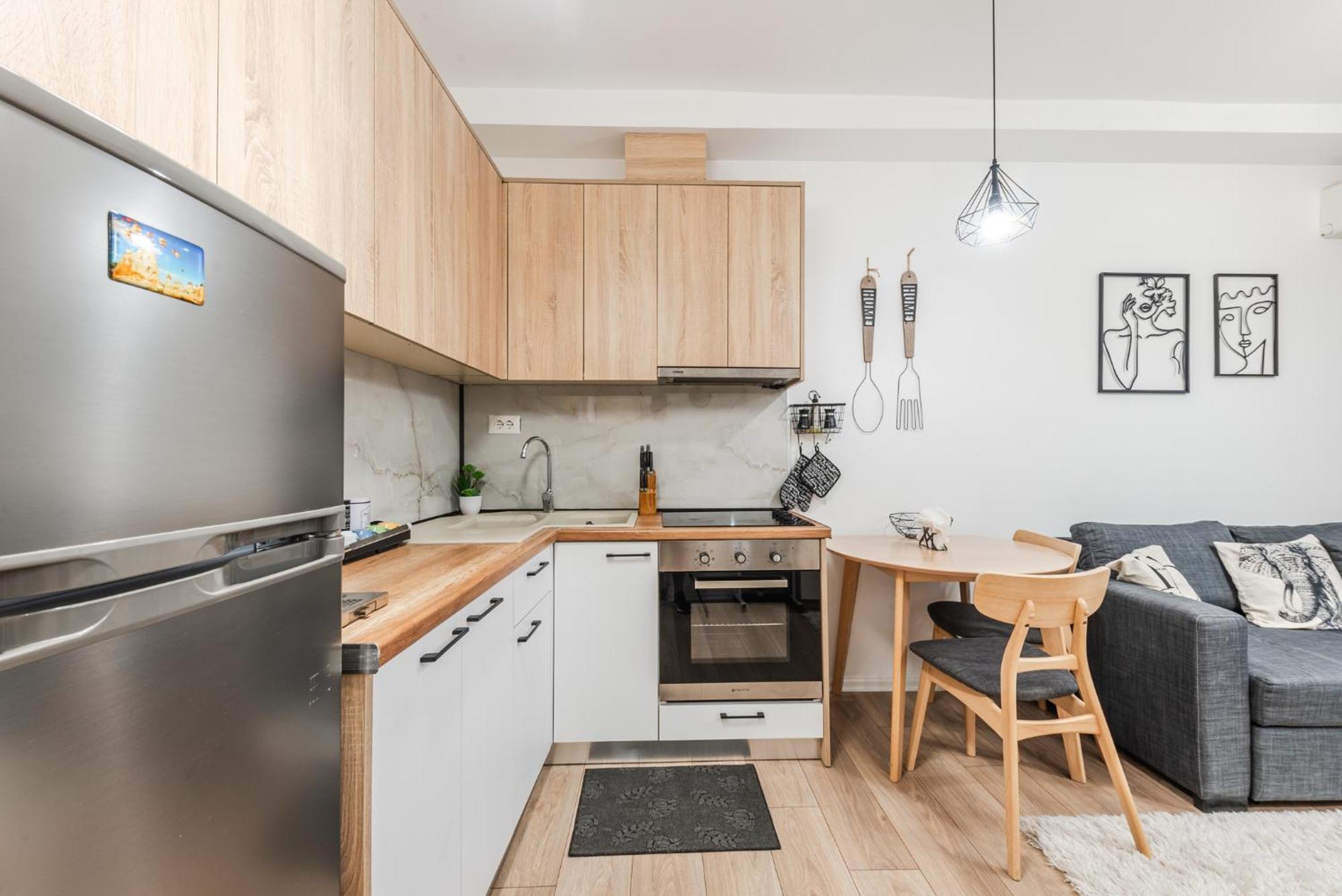 Noir Apartment By Kondo Stays Τίρανα Εξωτερικό φωτογραφία