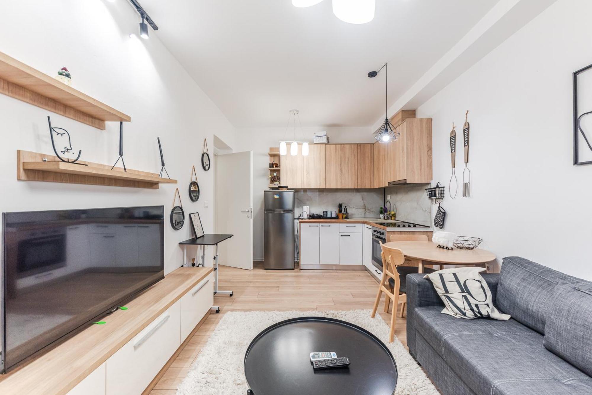 Noir Apartment By Kondo Stays Τίρανα Εξωτερικό φωτογραφία