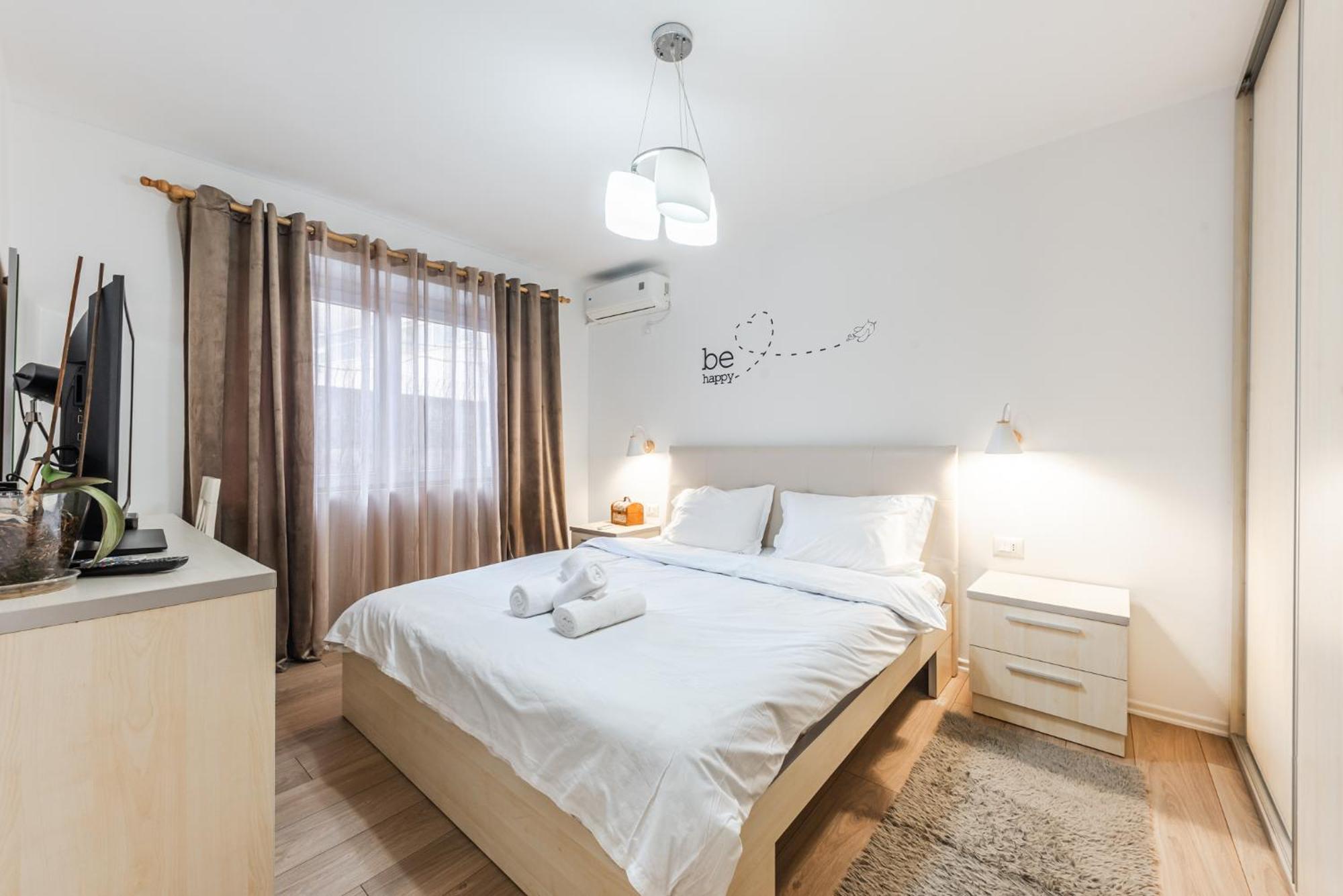 Noir Apartment By Kondo Stays Τίρανα Εξωτερικό φωτογραφία